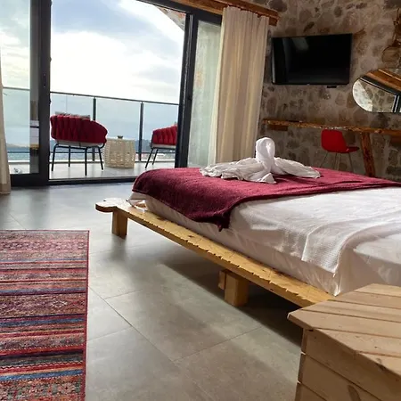 Babadag Breeze Lodge *