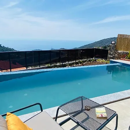 Lodge Babadag Breeze *
