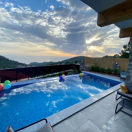 Lodge Babadag Breeze *