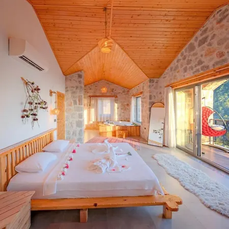 Lodge Babadag Breeze
